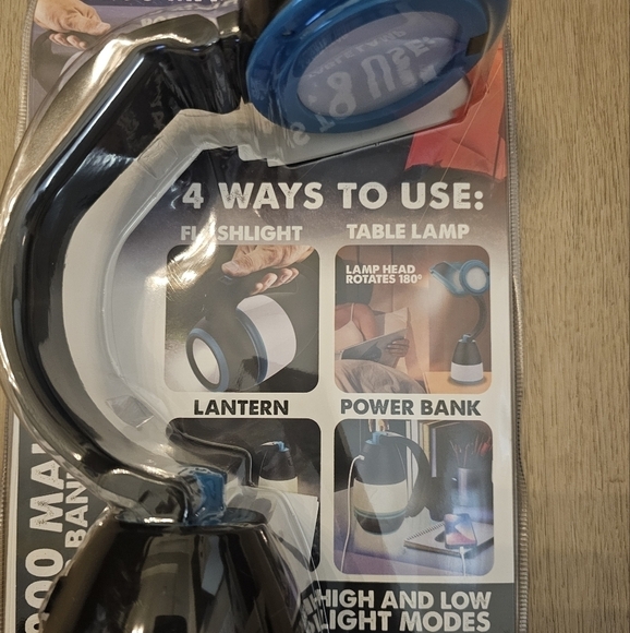 NWOT ACONIC 3 In 1 Lantern + 3000 MAH Power Bank w USB Rechargeable Battery - Picture 2 of 9